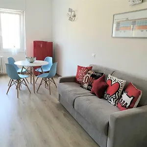 Appartement 34 Via Giulio Carcano, Milan